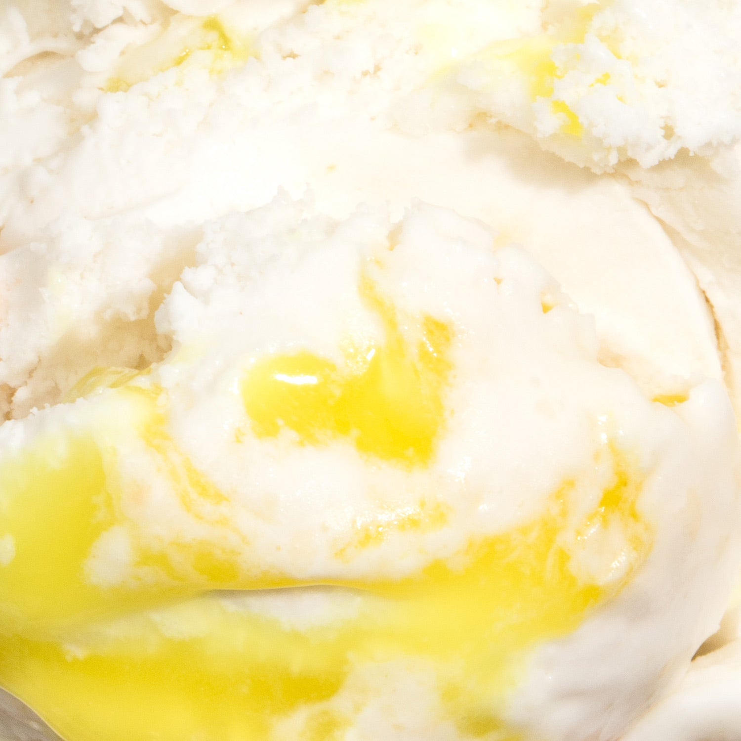 Alternative view of Lemon Bar